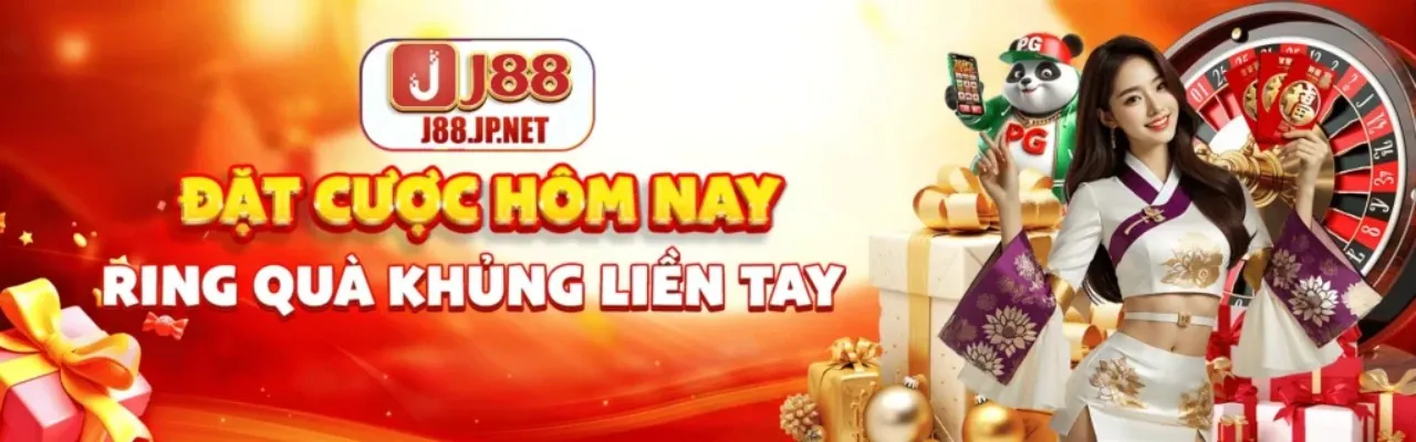 Sân vận động bóng đá với logo MCW66 App